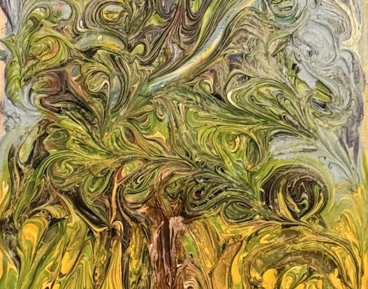 Abstract schilderij met vloeiende lijnen van acrylverf waarin afzonderlijke kleuren zichtbaar blijven en samen een boomachtige vorm suggereren.